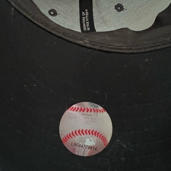 SF Giants Sherpa Ear Flap Cap Grey - Picture 9 of 9